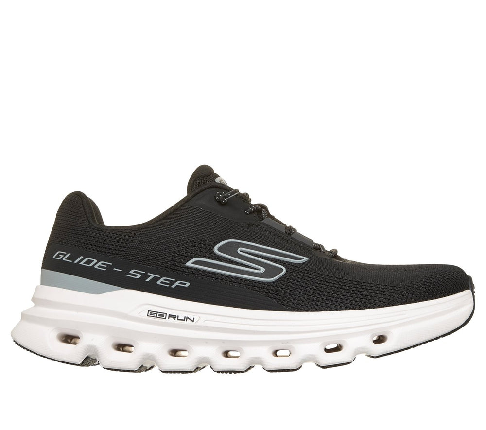 BLACK / WHITE,6.0,Medium